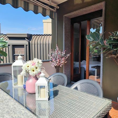 Exclusive And Unobtainable Big Terrace In Milano Downtown With Ac, Wifi, Subway M1 And M2 In Shopping Area Διαμέρισμα Εξωτερικό φωτογραφία